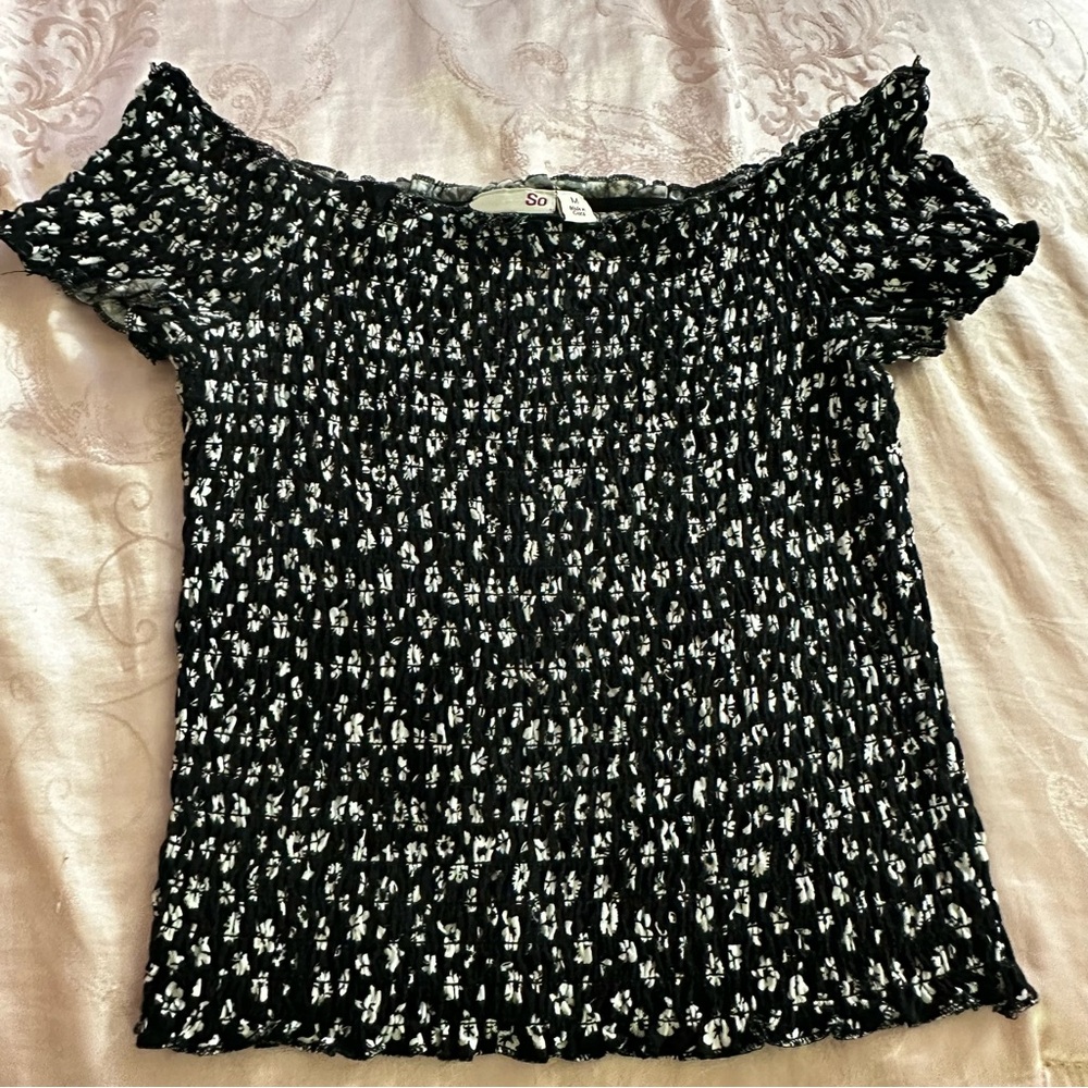 SO Black and White Smocked Short Sleeve Blouse